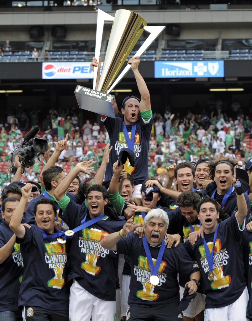 México golea a Estados Unidos 5-0