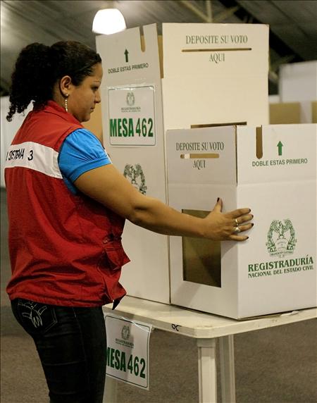 Diario publica “hoja de ruta” venezolana frente a comicios colombianos