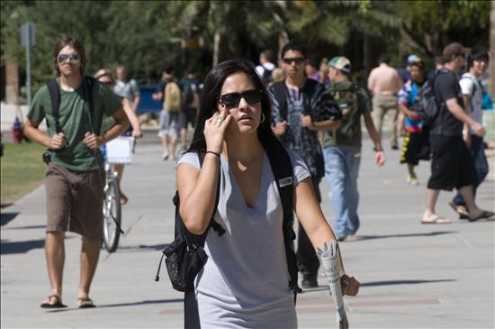 Organizaciones hispanas buscan dar impulso a DREAM Act