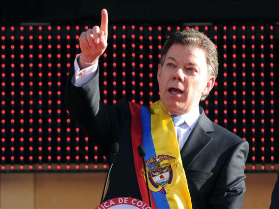 Santos asegura que la “obsesión” de su gobierno será reducir la pobreza