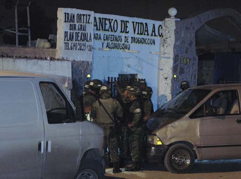 Asesinan a 15 jóvenes en la tercera masacre de esta semana en México
