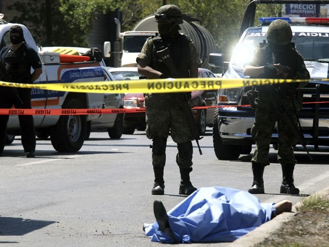 Suman 24 los muertos registrados en las últimas horas en Acapulco, México