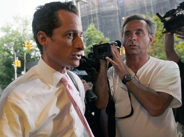 Weiner anuncia su renuncia tras escándalo sexual