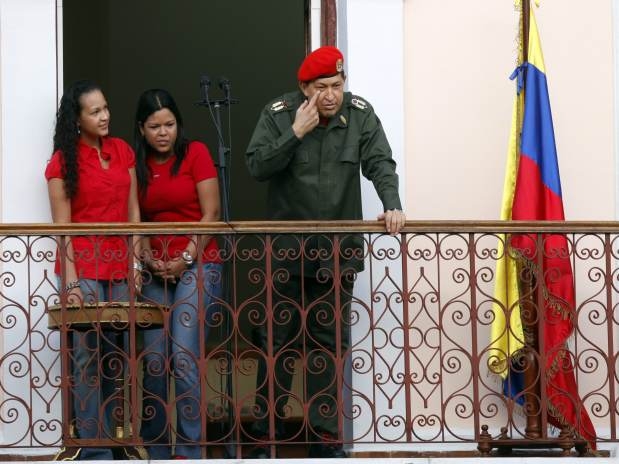 Chávez vislumbra dura batalla contra cáncer