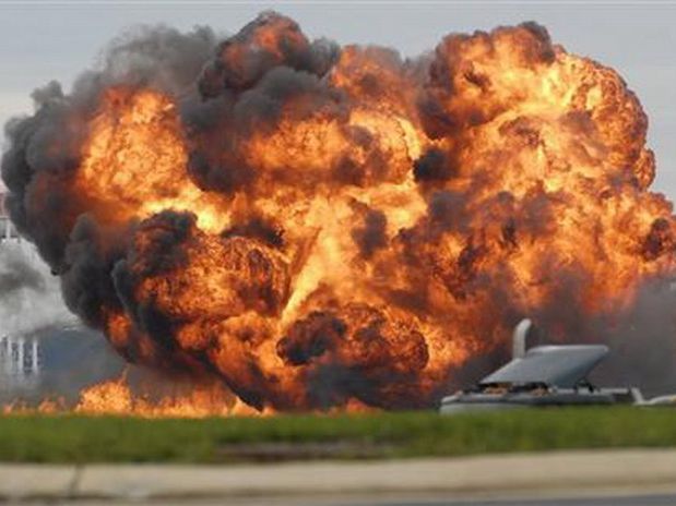 Avión se accidentó en exhibición aérea en Virginia Oeste