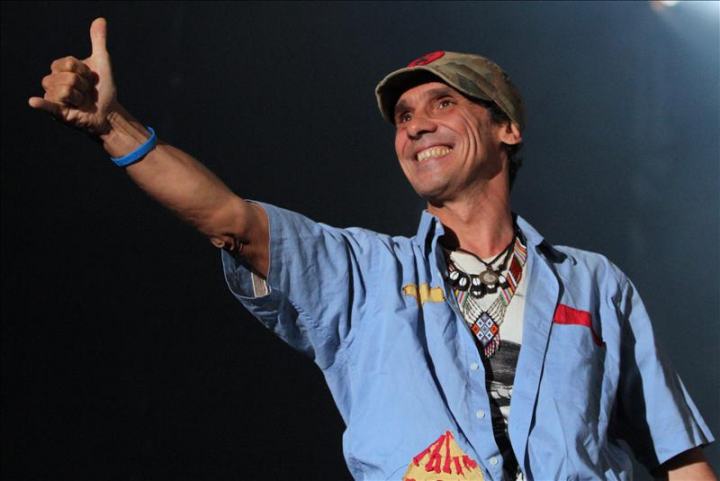 Manu Chao rechaza la ley SB1070 en reciente visita a Phoenix