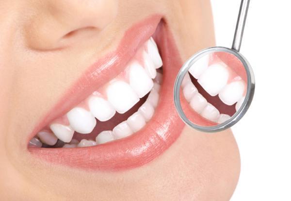 Placa dental estaría relacionada con riesgo de cáncer
