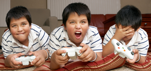 Los videojuegos, en la mira tras masacre en Newtown