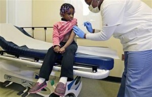 AP/La "temporada de gripe" en Estados Unidos se extiende de octubre a mayo y en su boletín más reciente los Centros para el Control de Enfermedades (CDC, por su sigla en inglés) indicaron que se habían confirmado 2.257 hospitalizaciones y la muerte por gripe de 18 menores de edad en todo el país.