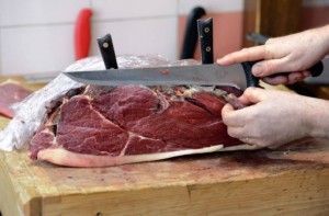 El escándalo de la carne de caballo ha puesto en evidencia el tamaño que han adquirido las cooperativas agrícolas, que funcionan actualmente más como multinacionales que como herramientas mutualizadas al servicio de su terruño. (AFP | Gerard Julien) 