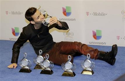 Emotiva celebración del 25 aniversario de “Premio Lo Nuestro”