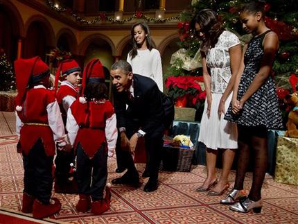 Los Obama van a concierto navideño de caridad