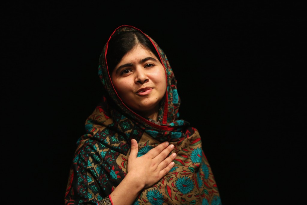 Malala, de blanco de los talibanes a heroína de la lucha por la educación