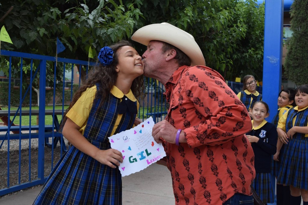Rancho feliz, un proyecto que esta cambiando la historia y la vida de niños y familias en la frontera Arizona-Sonora