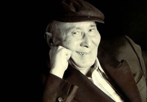 El Ministerio de Cultura de Colombia declaró 2015 como el "Año de José Barros", conocido como "El cantor del río", a quienes muchos lo asocian solamente con la composición de cambias, una de la más conocidas y de la que han sido grabadas más de 500 versiones alrededor del mundo. Aunque en su portafolio de más de 700 canciones hay géneros como el tango, los boleros, rancheras, porros, pasillos y vallenatos, entre otros