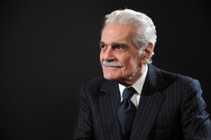 Sharif se ganó el reconocimiento internacional y consiguió una nominación al Oscar como mejor actor de reparto por su papel en el filme de 1962 "Lawrence de Arabia" junto a Peter O'Toole