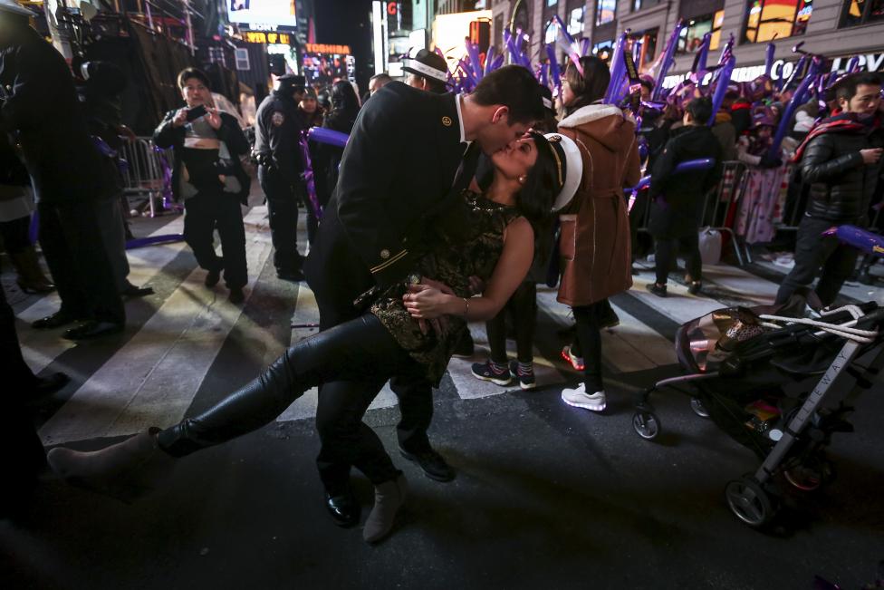 El mundo entero le da una espectacular bienvenida a 2016