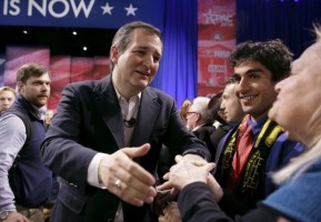 Republican U.S. presidential candidate Texas Senator Ted Cruz greets a member of the audience after speaking at the 2016 Conservative Political Action Conference (CPAC) at National Harbor, Maryland March 4, 2016. REUTERS/Joshua Roberts