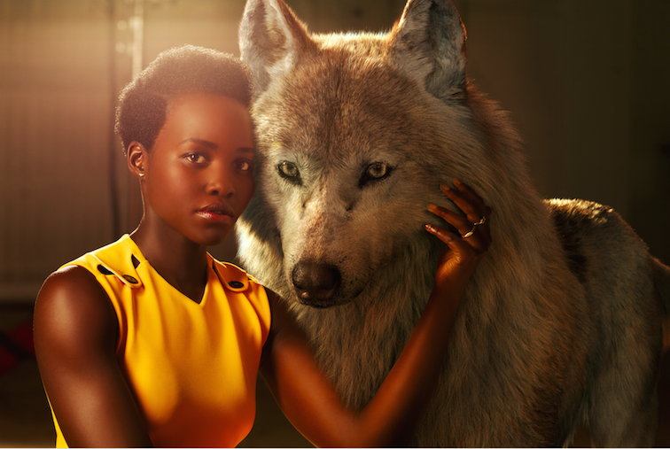 El reparto estelar de la cinta de Disney "The Jungle Book", incluye a Lupita Nyong'o como la voz de la protectora madre loba, Raksha