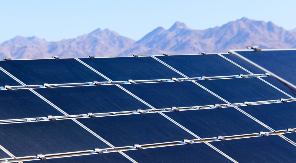 La generación de energia solar a gran escala es más económica: APS