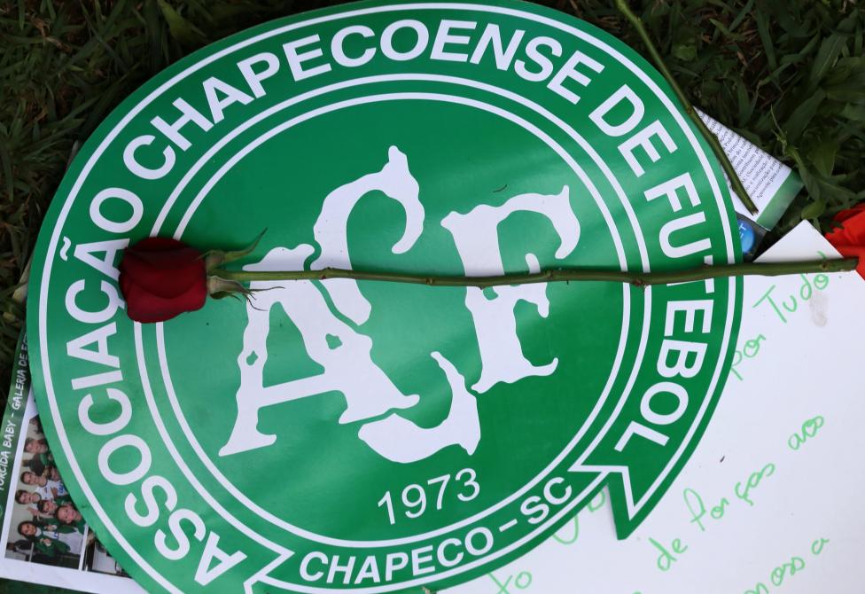 La tragedia aérea del equipo Chapecoense, la peor que se registra en Colombia en más de dos décadas y la más grave en la historia del fútbol brasileño