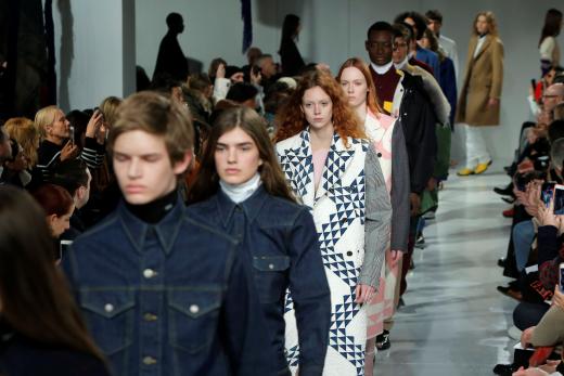 Calvin Klein da un fuerte mensaje desde la pasarela de NY