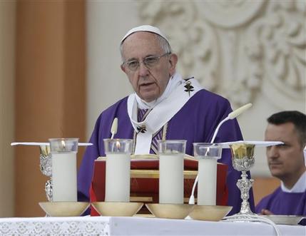Papa Francisco expresó su dolor por tragedia en Colombia