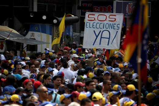 Oposición venezolana vuelve a las calles para protestar contra Maduro