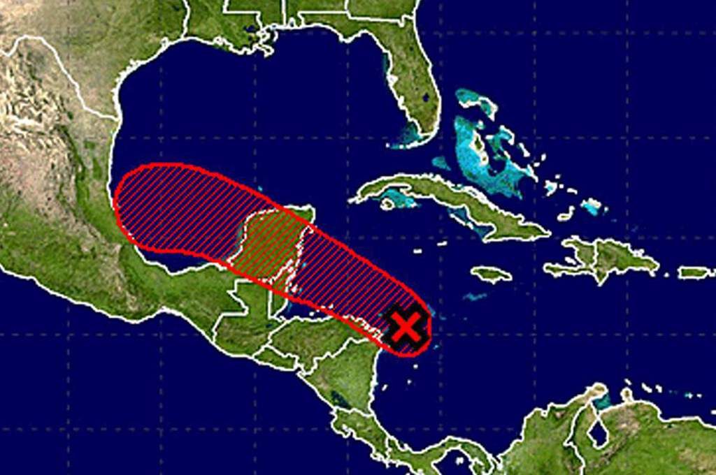 La tormenta tropical Franklin avanza hacia Yucatán