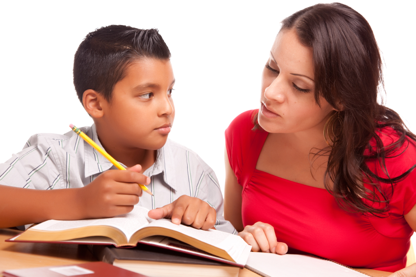 Los padres se sienten responsables de la educación de sus hijos, pero no tienen una idea precisa de sus avances académicos
