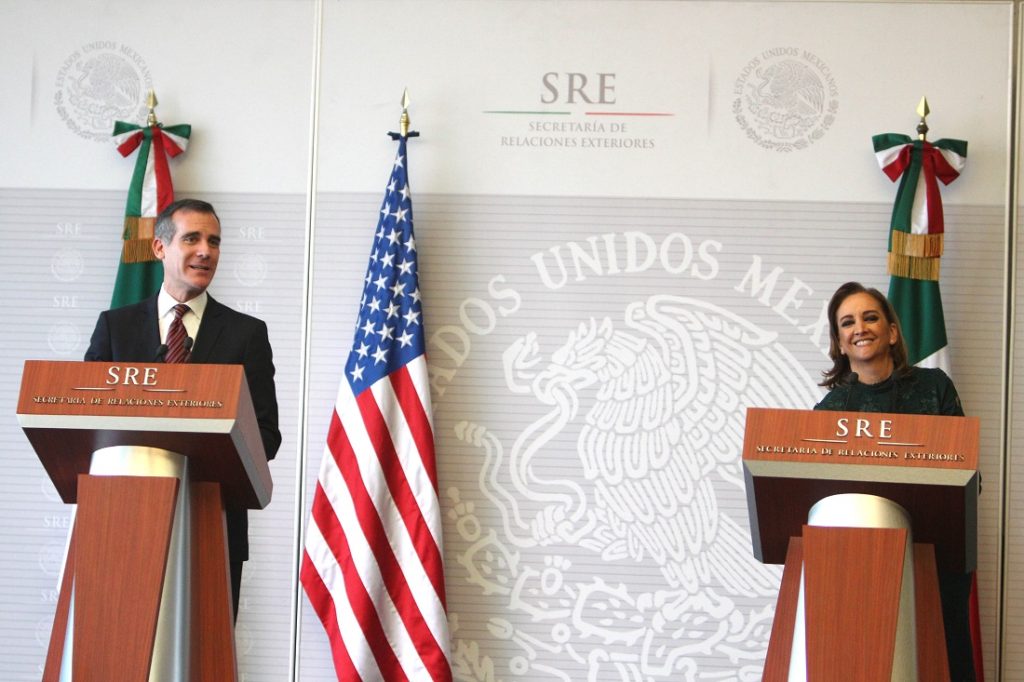Celebran en Los Angeles la diversidad y riqueza de la Ciudad de México