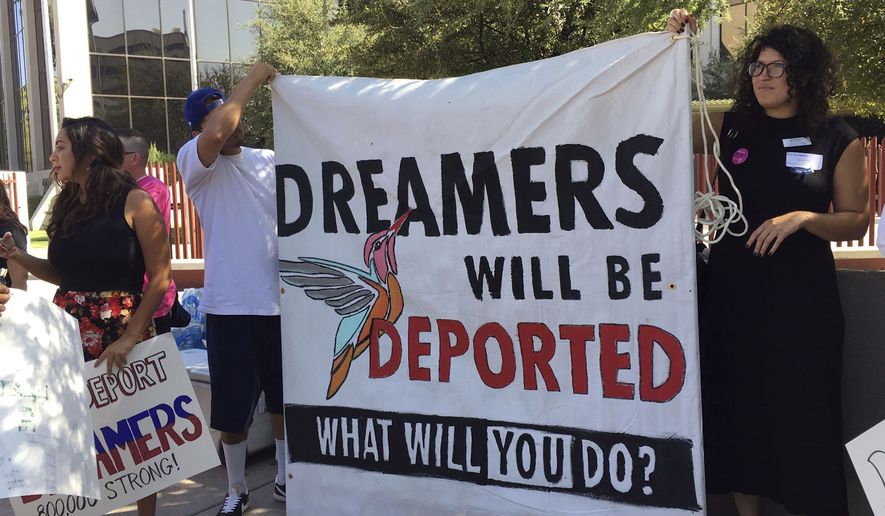 Trump dice a Congreso EEUU que se prepare para revisar programa DACA para niños migrantes