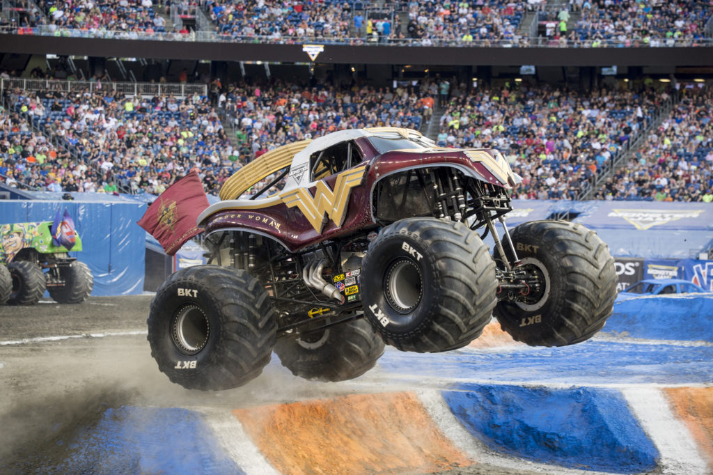 EVENTO LOCAL: Monster Jam regresa al estadio de la Universidad de Phoenix en Glendale AZ el sábado, 7 de octubre