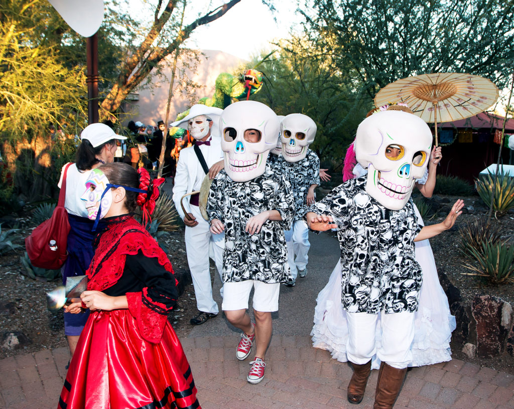 EVENTO LOCAL: Celebra el Día de los Muertos de manera tradicional en Desert Botanical Garden
