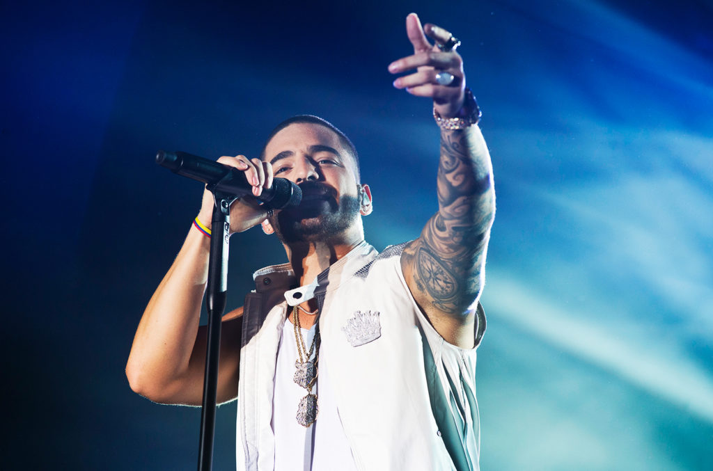 Balvin, Fonsi, Yankee, Laferte actuarán en los Latin Grammy