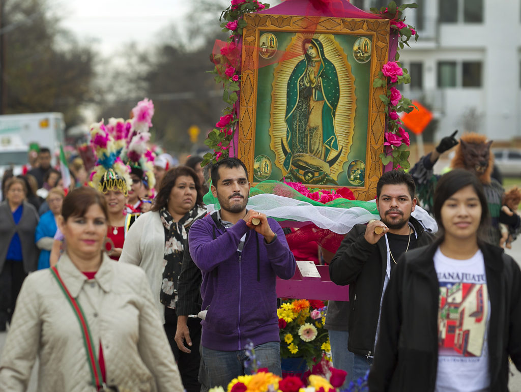 La Virgen de guadalupe, protagonista de una historia de fe y amor en el marco del encuentro de dos mundos