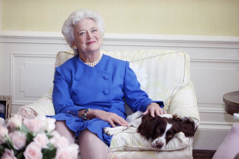 Fallece ex primera dama de EEUU Barbara Bush a los 92 años