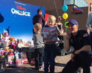 EVENTO LOCAL: Dona un juguete el sábado 1 de diciembre y recibe a cambio un boleto para ver el espectáculo de Disney On Ice